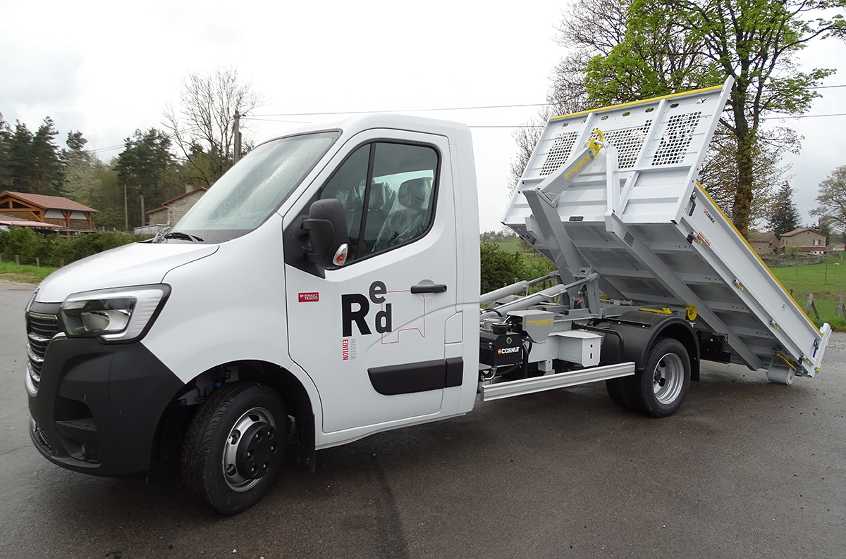 BRAS HYDRAULIQUE DE LEVAGE DYNAMIC'SD30-RENAULTTRUCKS