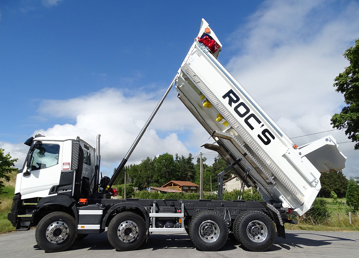 Véhicule de démonstration CORNUT-BENNE RONDE-RENAULT TRUCKS en BENNAGE