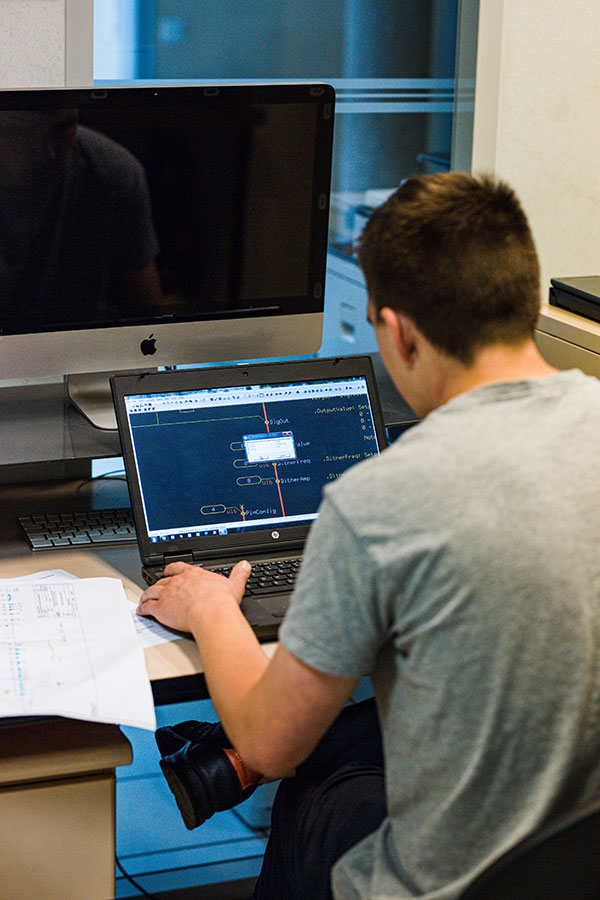 CHEZ-CORNUT-CARROSSIER-INDUSTRIEL-ELECTRICITE-MISE-A-JOUR-PLAN