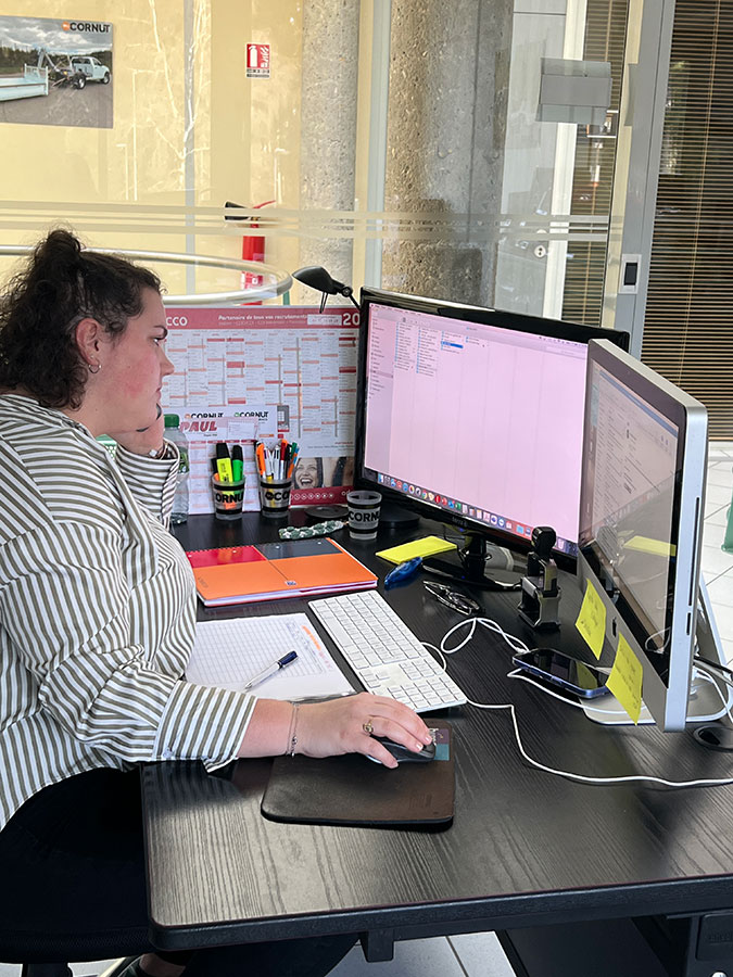 CHEZ-CORNUT-CONSTRUCTEUR-INDUSTRIEL-SERVICE-RESSOURCES-HUMAINES