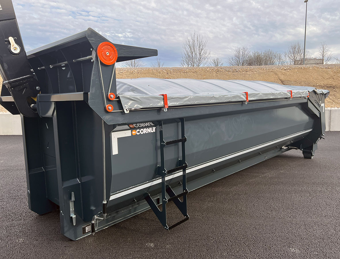 CHEZ-CORNUT-CARROSSERIE-INDUSTRIELLE-benne-ronde-sur-berce-poids-lourds