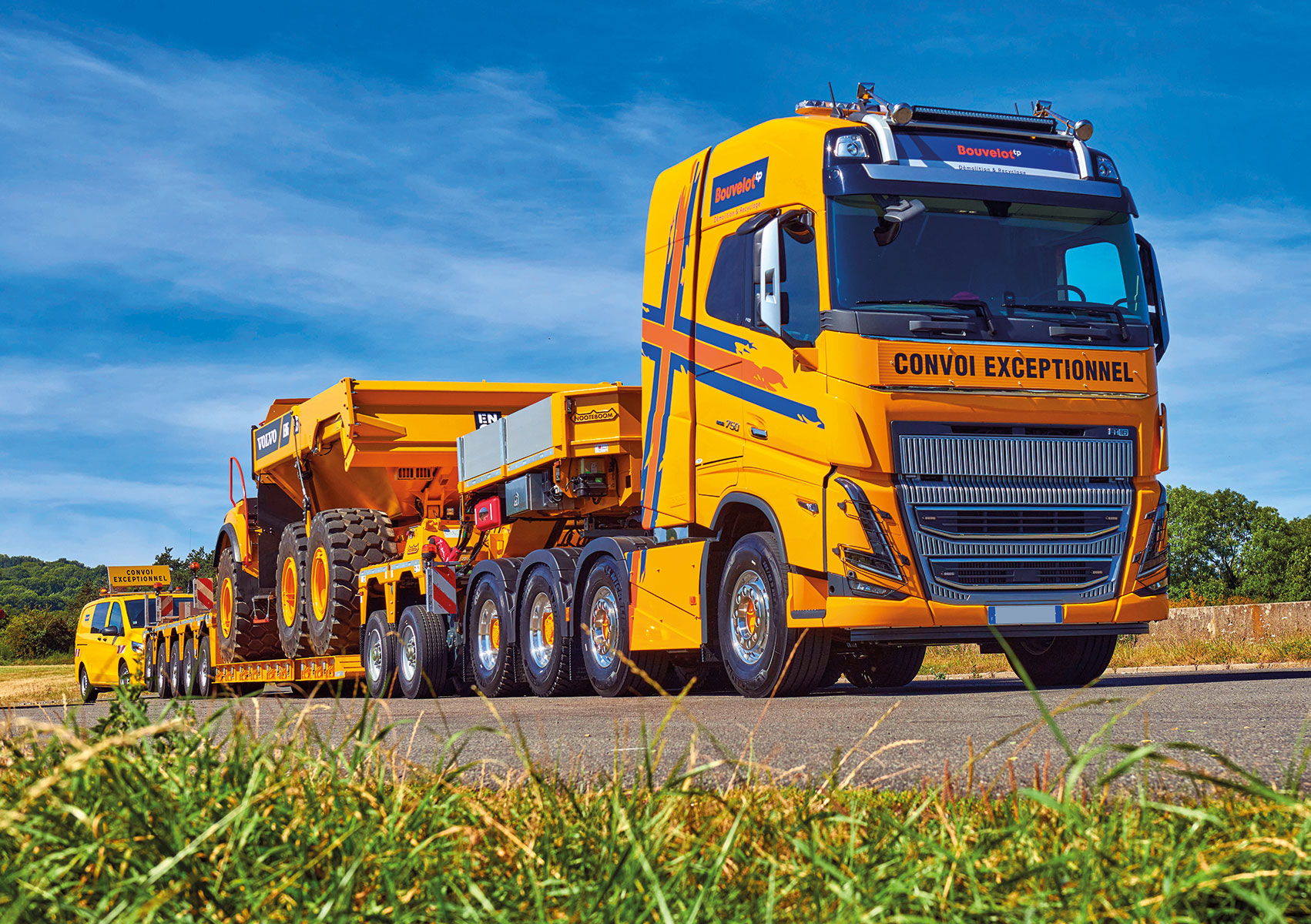 CHEZ-CORNUT-CARROSSERIE-INDUSTRIELLE-TRANSPORT-EXCEPTIONNEL-transformation-camion