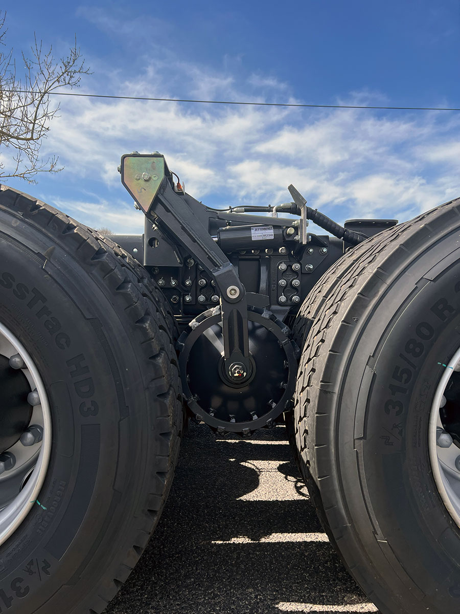 CHEZ-CORNUT-CARROSSERIE-INDUSTRIELLE-travaux-adaptation-equipement-technique-systeme-robson-drive-en-marche