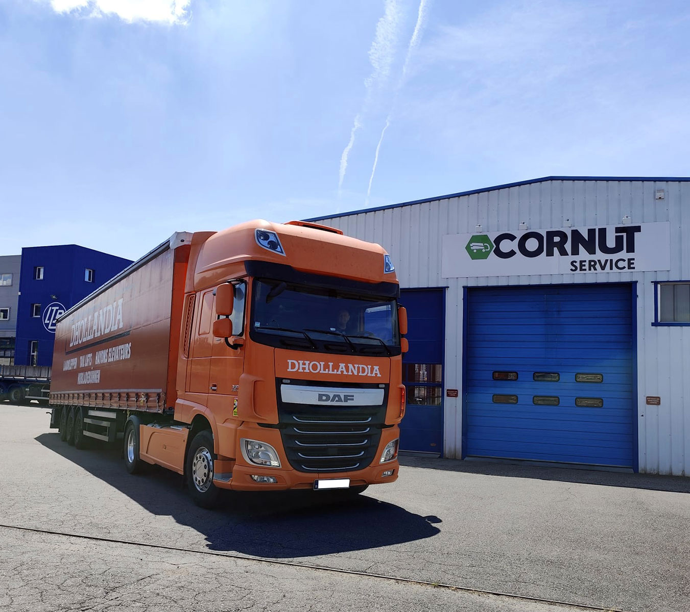 CHEZ-CORNUT-SERVICE-ENTRETIEN-REPARATION-hayon-elevateur-partenaire-dhollandia