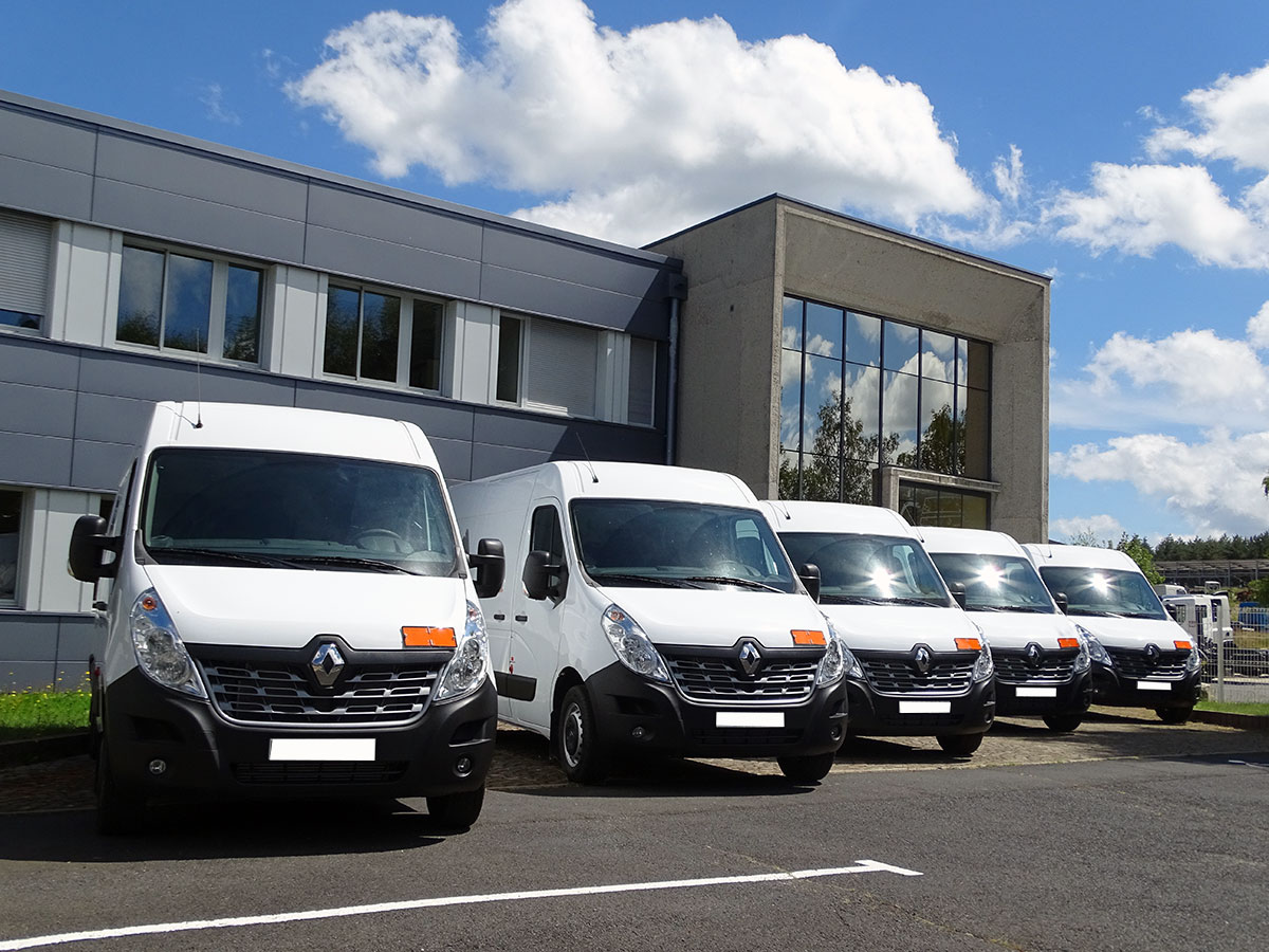 cornut-mise-aux-normes-adr-transport-de-matie--rres-dangereuses-renault-master